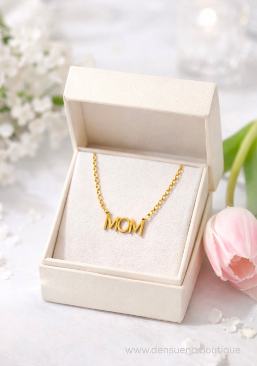 Precious Mom Necklace – Collar Dorado en Stainless Steel