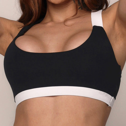 Top "CRUELLA" negro y blanco