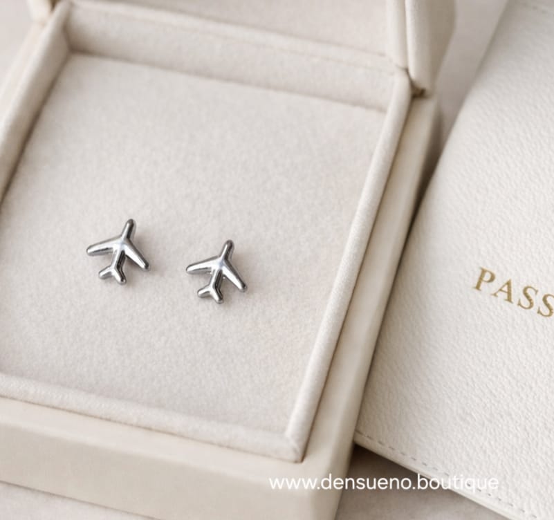 Dream Flight Studs – Stainless Steel Silver Airplane Earrings